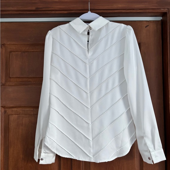 Gracia white top - Picture 6 of 11